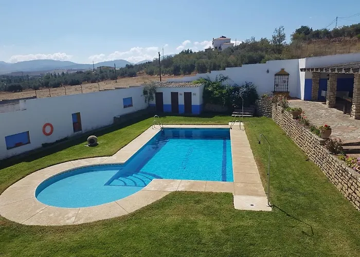 Feriehus Cortijo Laguna Espejo *